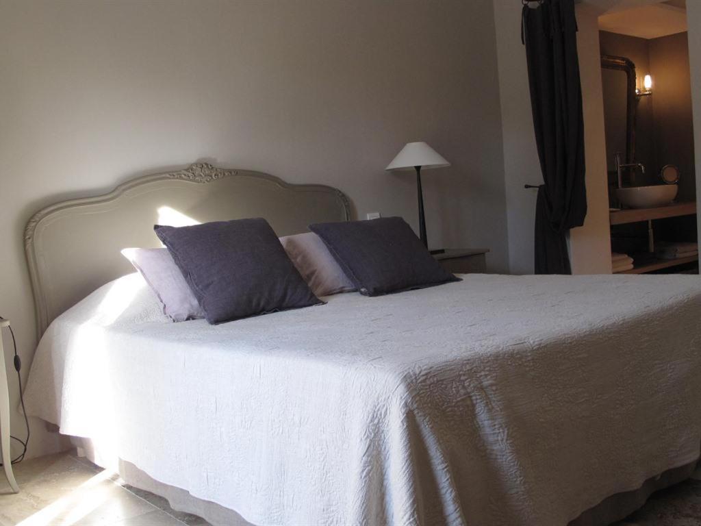 Le Mas De L'Olivier Hotel Loriol-du-Comtat Екстериор снимка