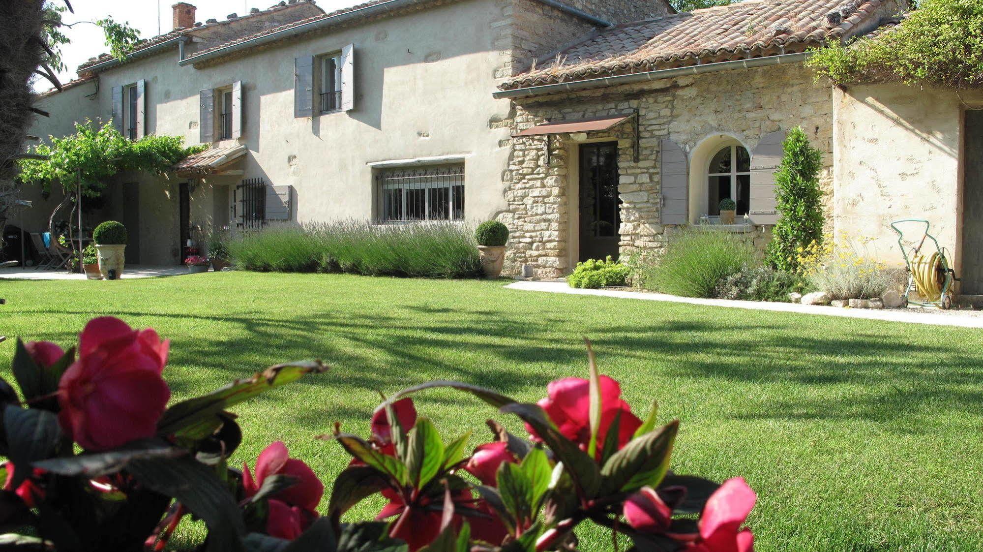 Le Mas De L'Olivier Hotel Loriol-du-Comtat Екстериор снимка